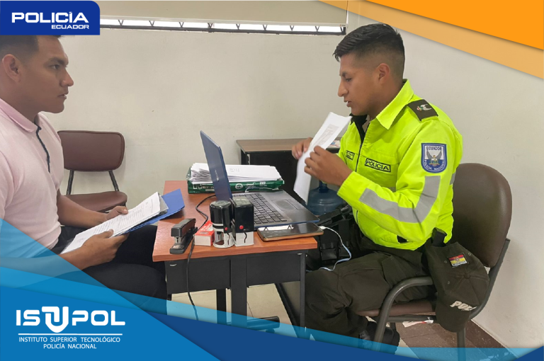 Mesa de trabajo 3